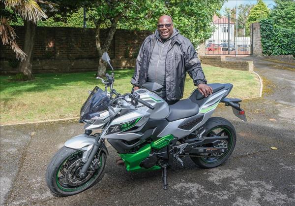 Carl Cox Tours On The Kawasaki Hybrid Ahead Of Hybrid Tour