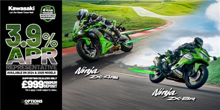 Ninja ZX-4RR and Ninja ZX-6R now available with 3.9% HP and 5.9% PCP APR Representative