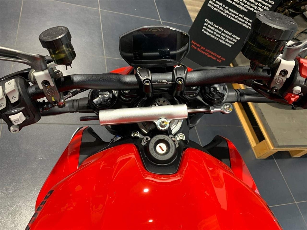 New Ducati Streetfighter V2 955 V2 - Image 9